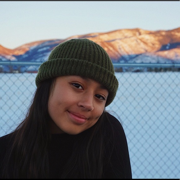 Meet your Posher, Sophia - Picture 1 of 1